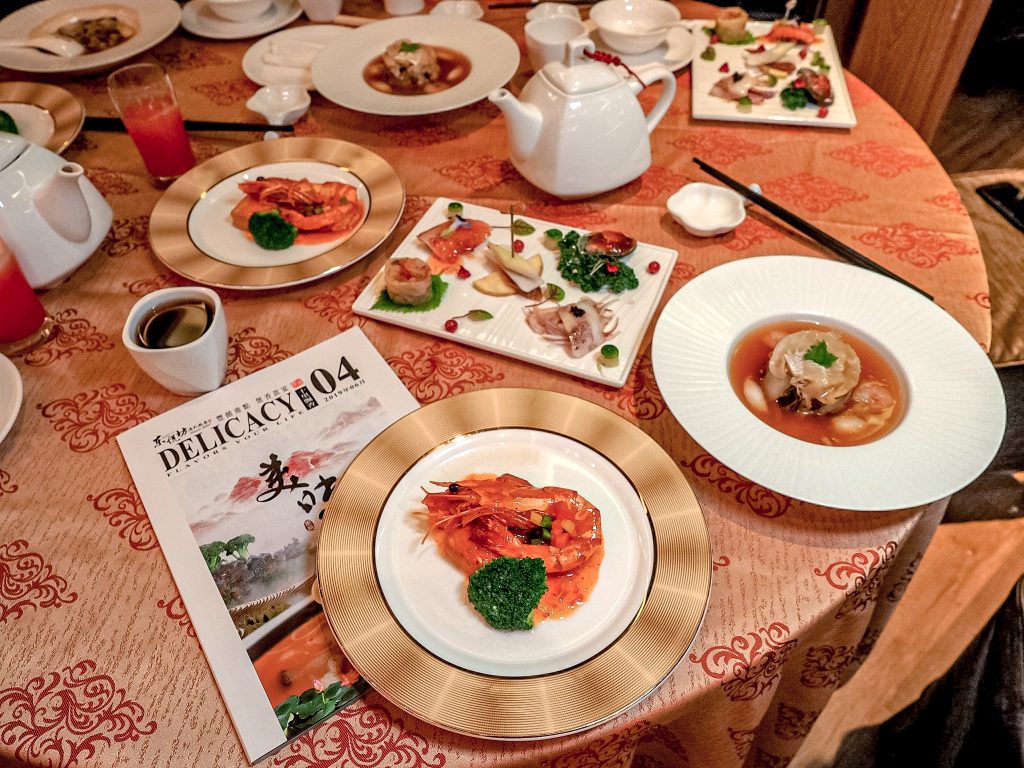 台南東東永大幸福館 獨步全台160桌最大廳房!簡約氣派的飯店格局,十大名廚的港式精緻婚宴菜色文定抓周包套服務