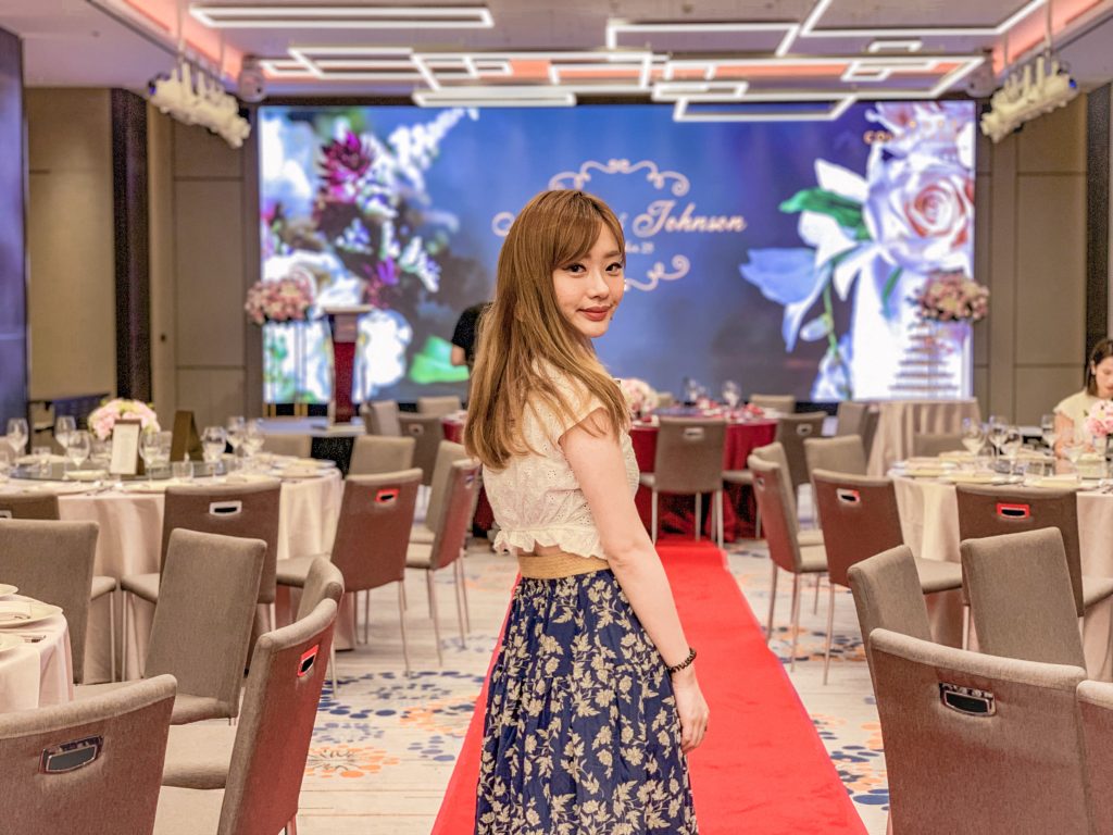 國泰萬怡酒店台北高空戶外證婚場地,結合萬豪集團行政酒廊!中式佳餚妝點成西式美饌