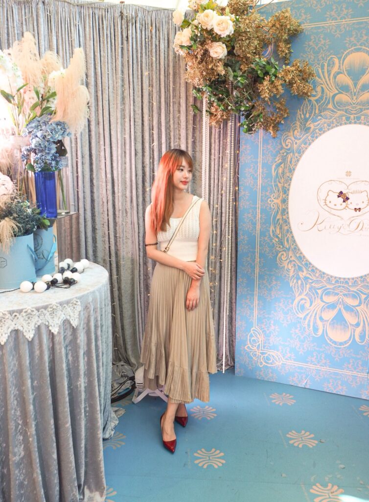 高雄漢來巨蛋五星級飯店婚宴菜色,Hello Kitty主題式婚禮,最夢幻的主題婚禮場地!贈送專屬鮮花佈置、華麗背板