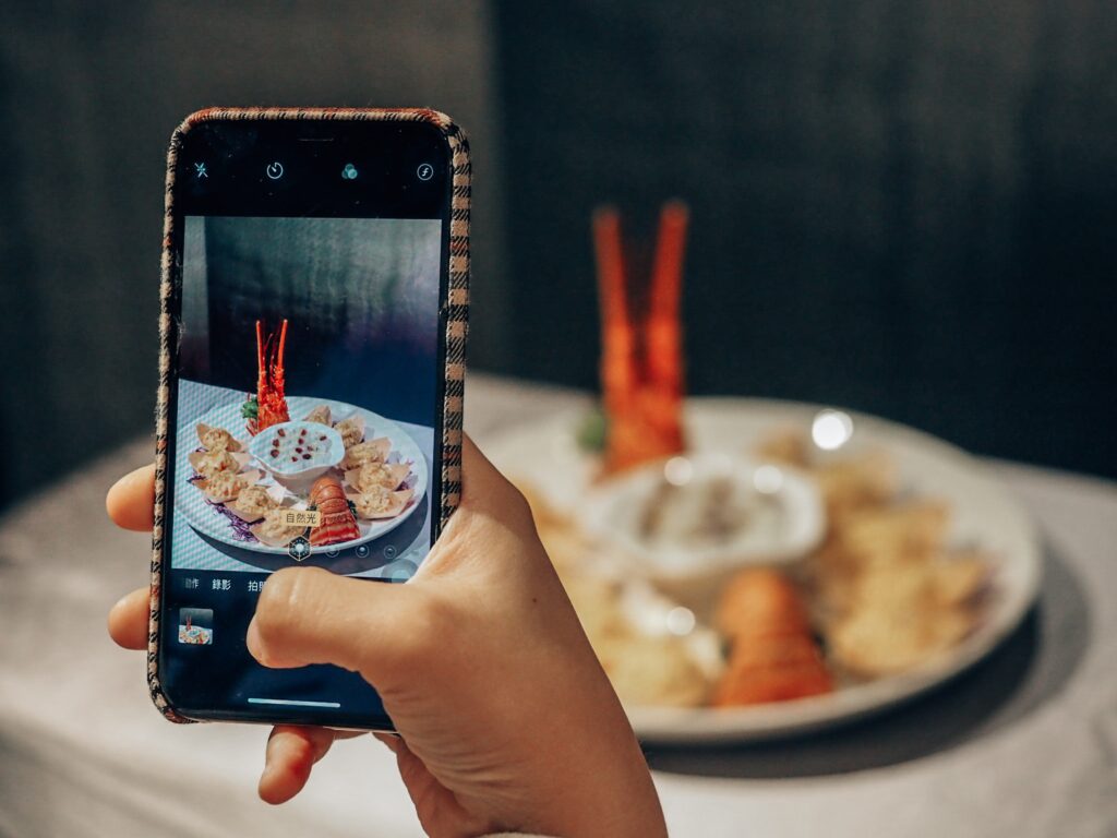 白金花園酒店遺世獨立的超美挑高大廳,陽光灑落的戶外中庭證婚,溫馨宛如藝術殿堂的廊道
