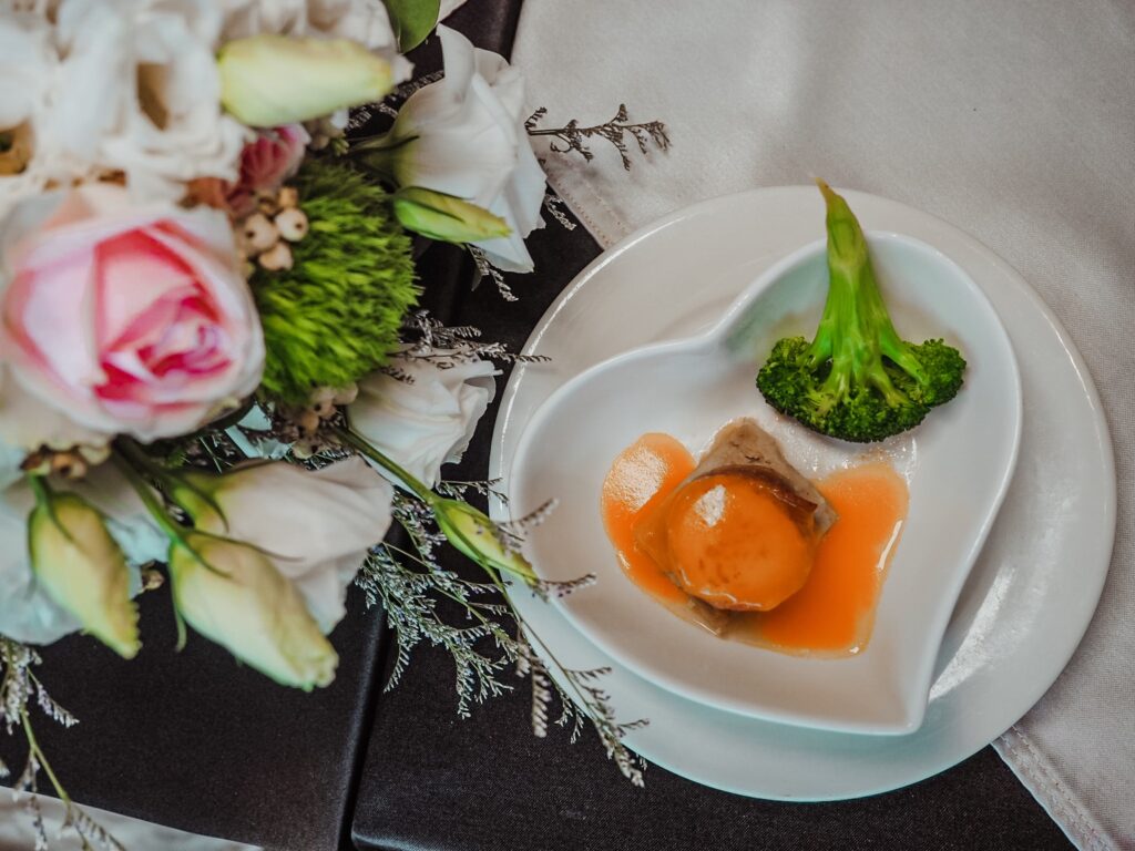 青青風車莊園桃園歐式戶外婚禮第一品牌,離不開叢花綻放的浪漫,待嫁新娘嚮往的戶外婚禮!