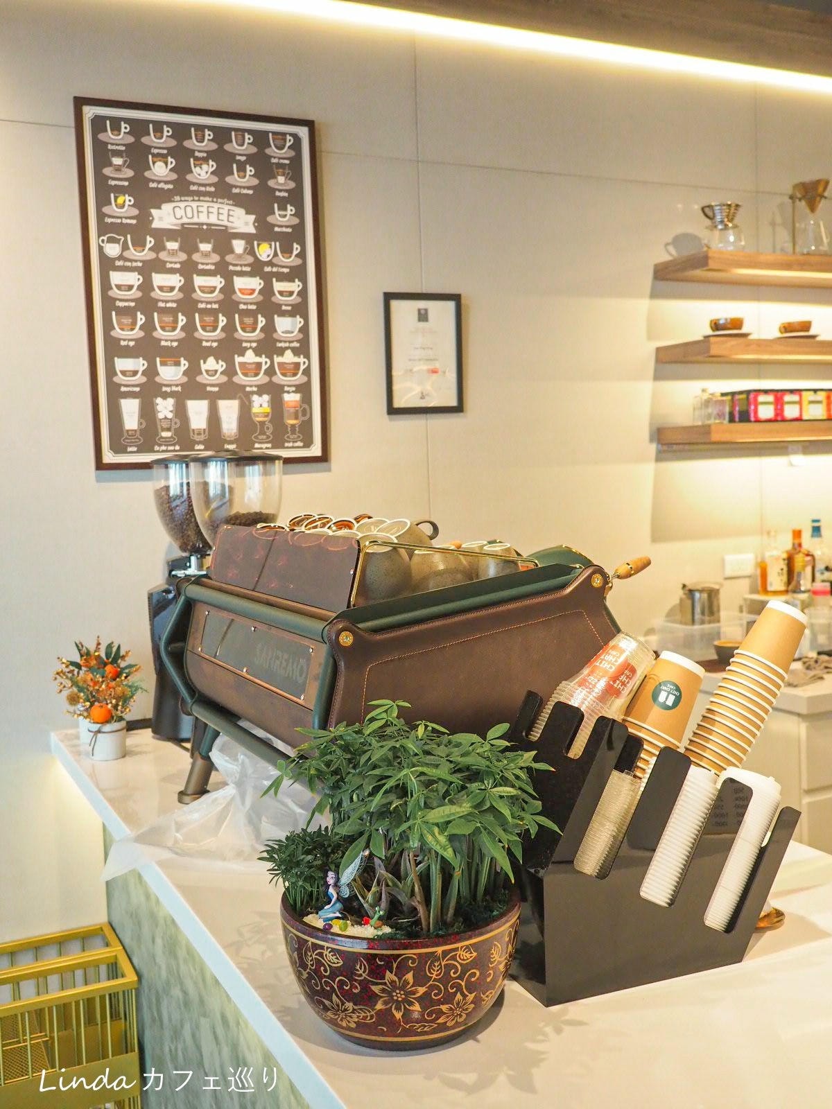 CHIT CHAT Cafe 62.jpg CHIT CHAT Cafe 62.jpg
