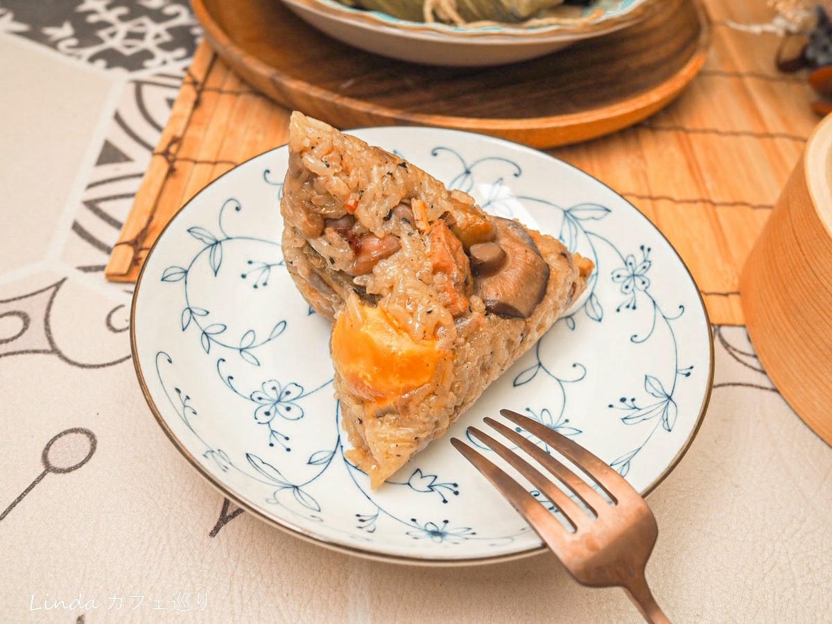溫國智的美食天地端午名粽頂級松露鮑魚粽 13.jpg 溫國智的美食天地端午名粽頂級松露鮑魚粽 13.jpg