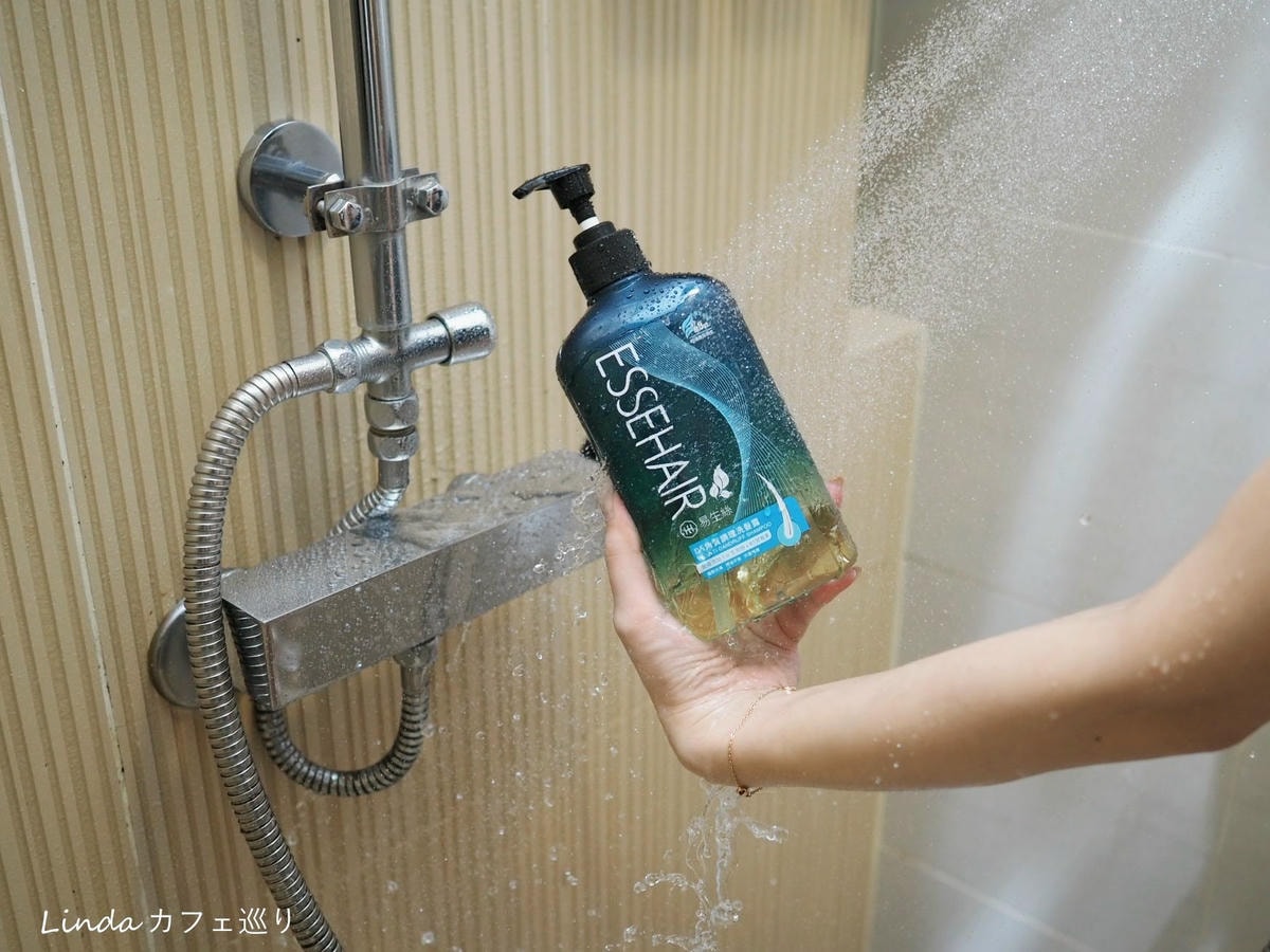 易生絲 ESSEHAIR ⟪ B5角質調理洗髮露 ⟫ 008.jpg 易生絲 ESSEHAIR ⟪ B5角質調理洗髮露 ⟫ 008.jpg