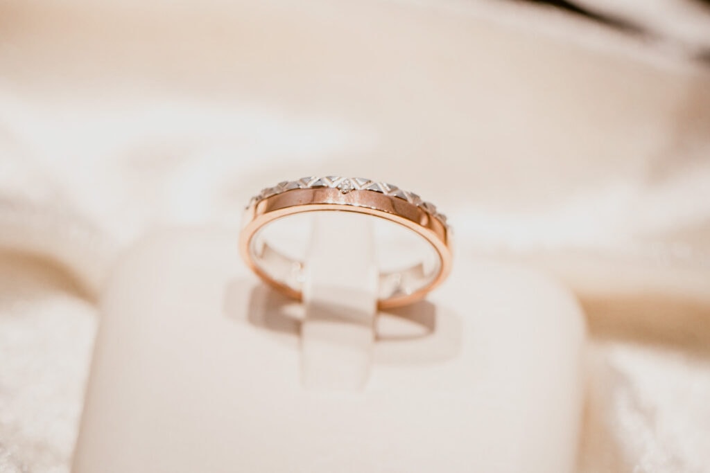 HENRY & EDDY JEWELRY 專為新人而存在的手工鑽戒品牌,不撞款的客製化設計款為你而生