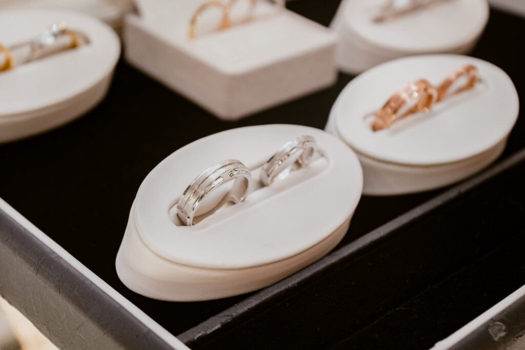 HENRY & EDDY JEWELRY 專為新人而存在的手工鑽戒品牌,不撞款的客製化設計款為你而生