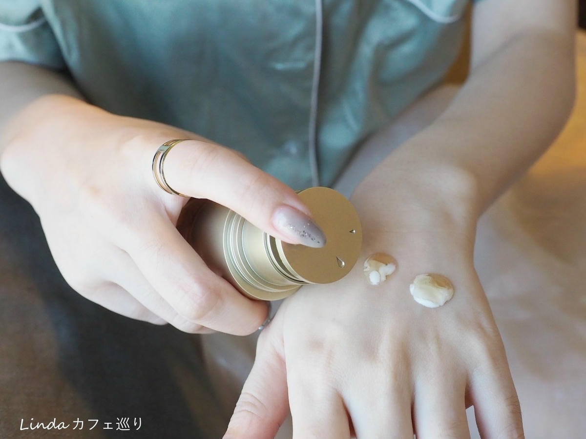 CLARINS 克蘭詩黃金亮眼萃+黃金雙激萃精華液011.jpg CLARINS 克蘭詩黃金亮眼萃+黃金雙激萃精華液011.jpg