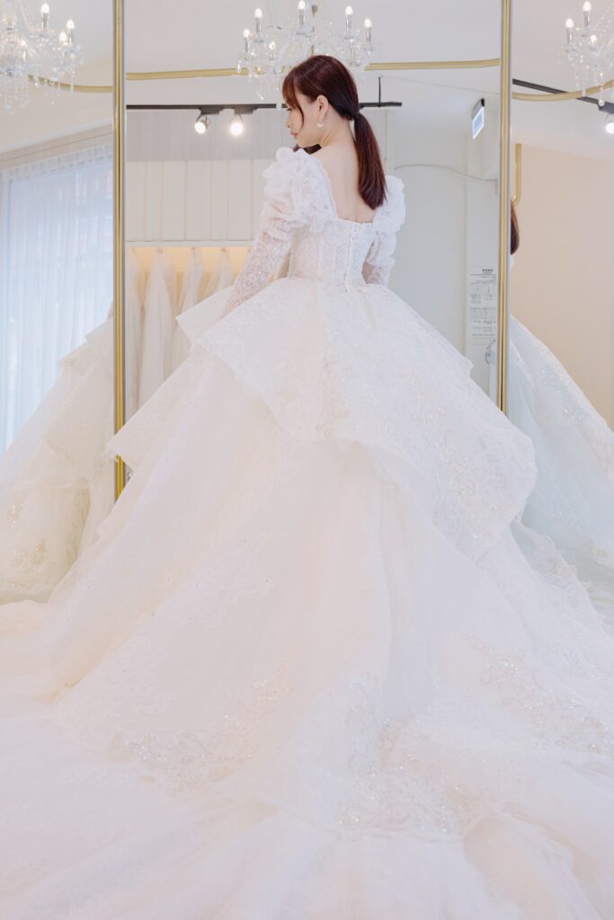 水花婚紗攝影工作室 Blossom Wedding 輕鬆無壓力的接洽模式,創造時尚大片的雜誌風格