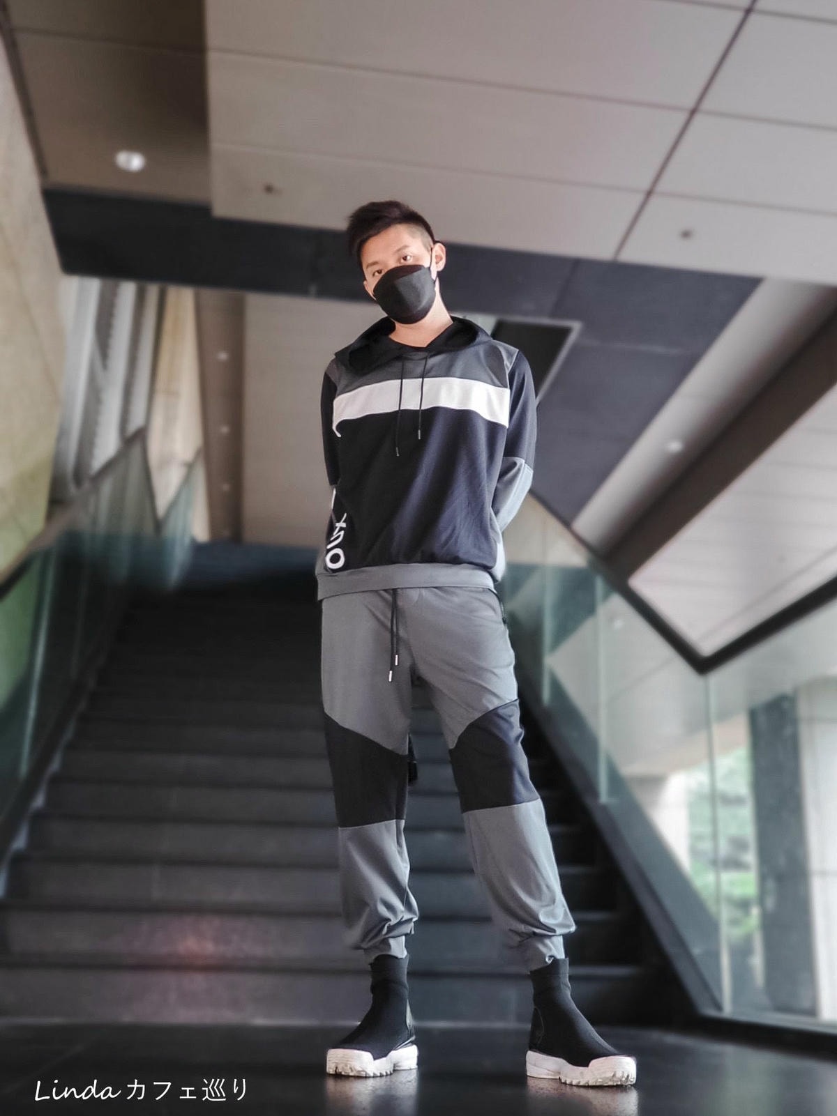 VOUX 冬季拼接套裝 情侶穿搭舒適透氣、抗菌除臭008.jpg VOUX 冬季拼接套裝 情侶穿搭舒適透氣、抗菌除臭008.jpg