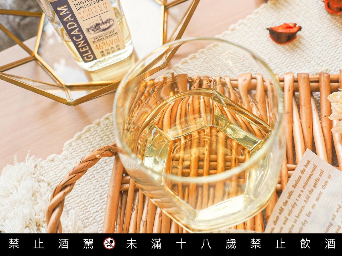 卡登蘇格蘭單一純麥威士忌10年品飲心得020.jpg 卡登蘇格蘭單一純麥威士忌10年品飲心得020.jpg