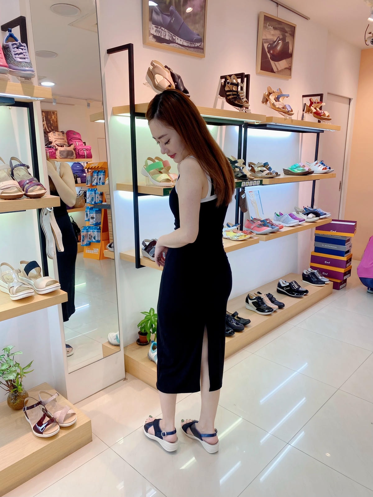 D8F0EF44-ABBC-46A0-B4D3-F754E29C6458.jpg D8F0EF44-ABBC-46A0-B4D3-F754E29C6458.jpg