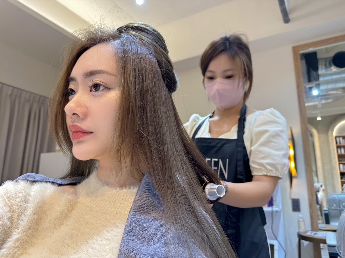 新北新店染髮推薦《洞鏡 salon》頂級質感沙龍,搭配 DA