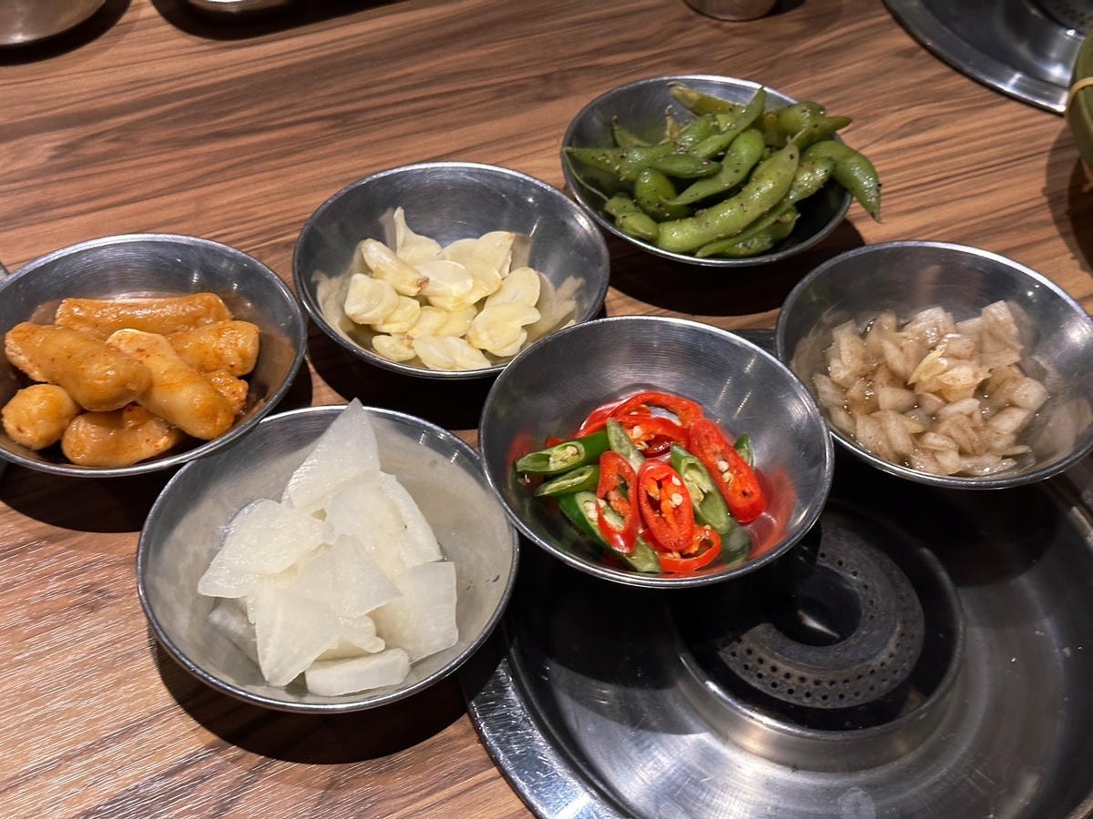 台北大安《韓老二烤肉餐廳》韓國烤肉必吃豬五花,加上烤邊蛋絕對 台北大安《韓老二烤肉餐廳》韓國烤肉必吃豬五花,加上烤邊蛋絕對