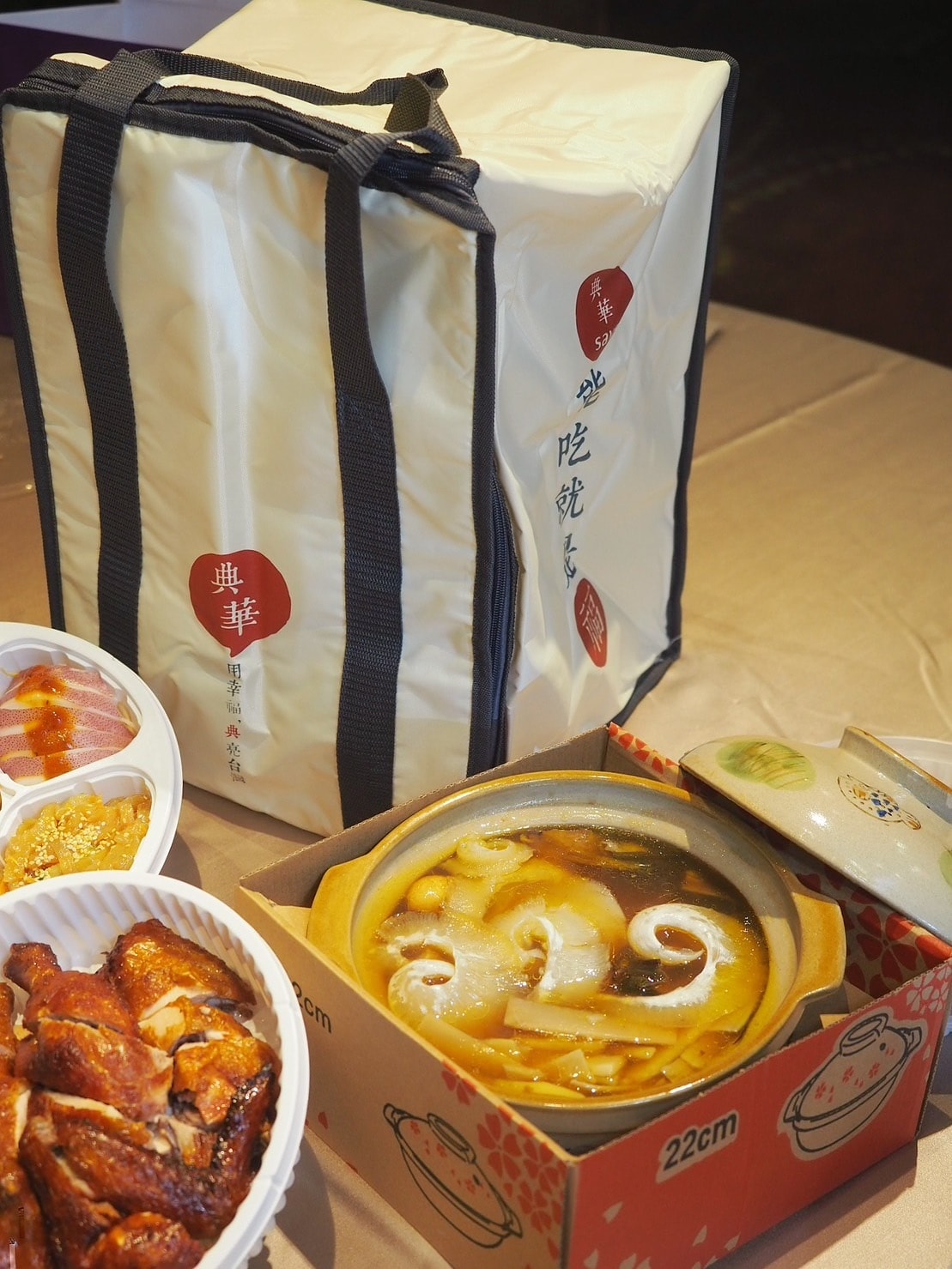 2024年菜推薦典華現煮年菜外帶,限量預售必吃多汁「蒜香脆 2024年菜推薦典華現煮年菜外帶,限量預售必吃多汁「蒜香脆