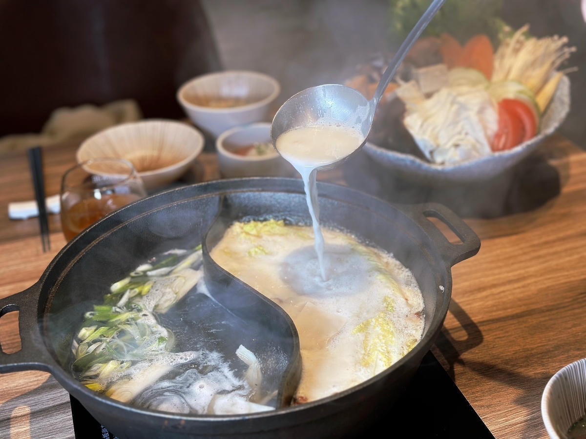 よし!請上座!信義區火鍋推薦《優喜鍋物專門店》前菜必點「招牌 よし!請上座!信義區火鍋推薦《優喜鍋物專門店》前菜必點「招牌