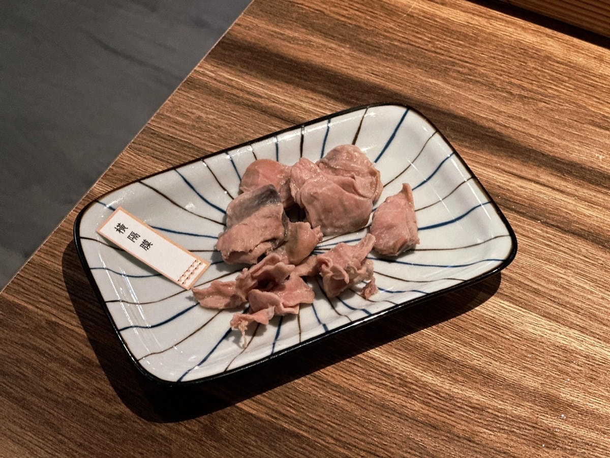 よし!請上座!信義區火鍋推薦《優喜鍋物專門店》前菜必點「招牌 よし!請上座!信義區火鍋推薦《優喜鍋物專門店》前菜必點「招牌