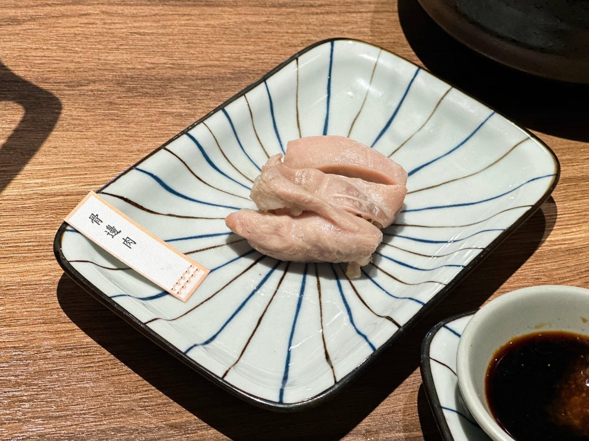 よし!請上座!信義區火鍋推薦《優喜鍋物專門店》前菜必點「招牌 よし!請上座!信義區火鍋推薦《優喜鍋物專門店》前菜必點「招牌