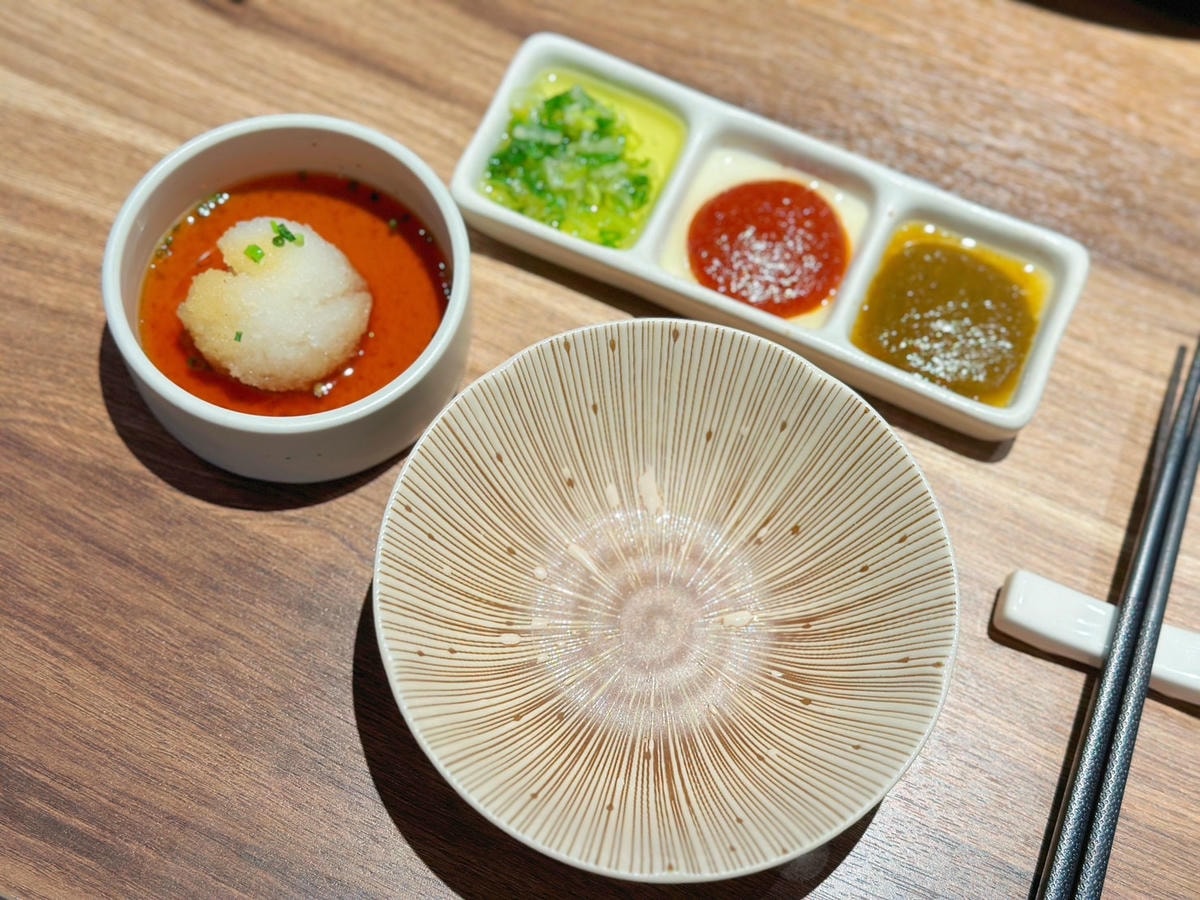 よし!請上座!信義區火鍋推薦《優喜鍋物專門店》前菜必點「招牌 よし!請上座!信義區火鍋推薦《優喜鍋物專門店》前菜必點「招牌