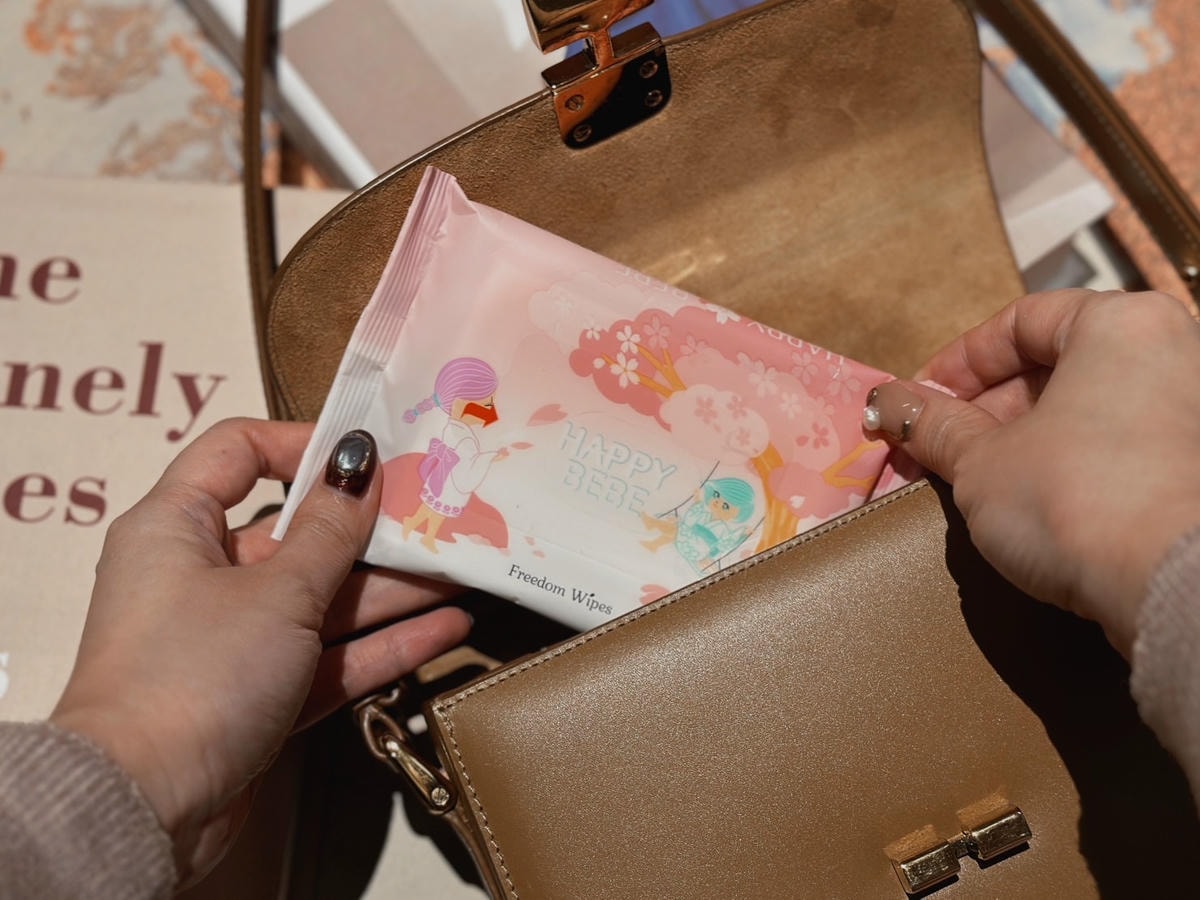 私密清潔紙巾多福《HAPPYBEBE》女性專屬的私密肌專用