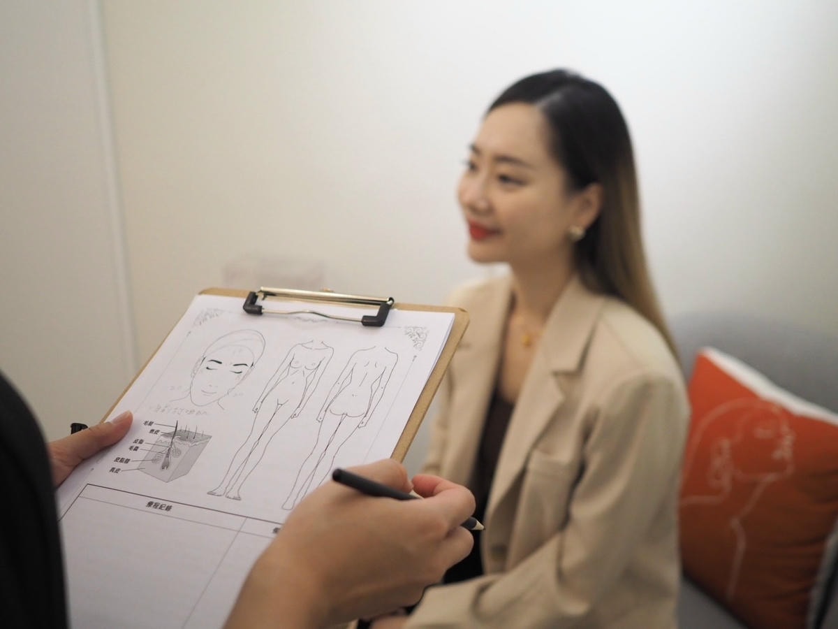 台北士林《品維維健康美學診所》韓國奇肌肉毒封存歲月痕跡,定期