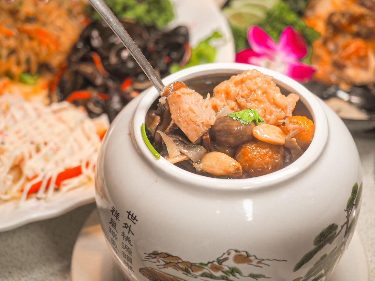 雙北母親節餐廳推薦《宸軒園粵菜海鮮》中興店新店必吃招牌荔茸 雙北母親節餐廳推薦《宸軒園粵菜海鮮》中興店新店必吃招牌荔茸