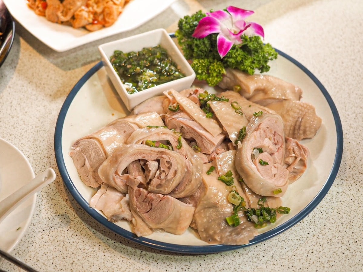 雙北母親節餐廳推薦《宸軒園粵菜海鮮》中興店新店必吃招牌荔茸 雙北母親節餐廳推薦《宸軒園粵菜海鮮》中興店新店必吃招牌荔茸