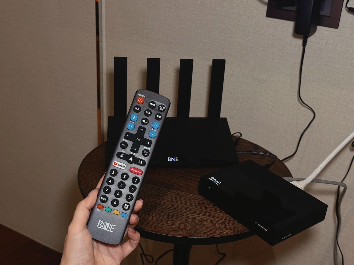 居家生活全國數位4K智慧機上盒,到府安裝光纖網路,WIFI