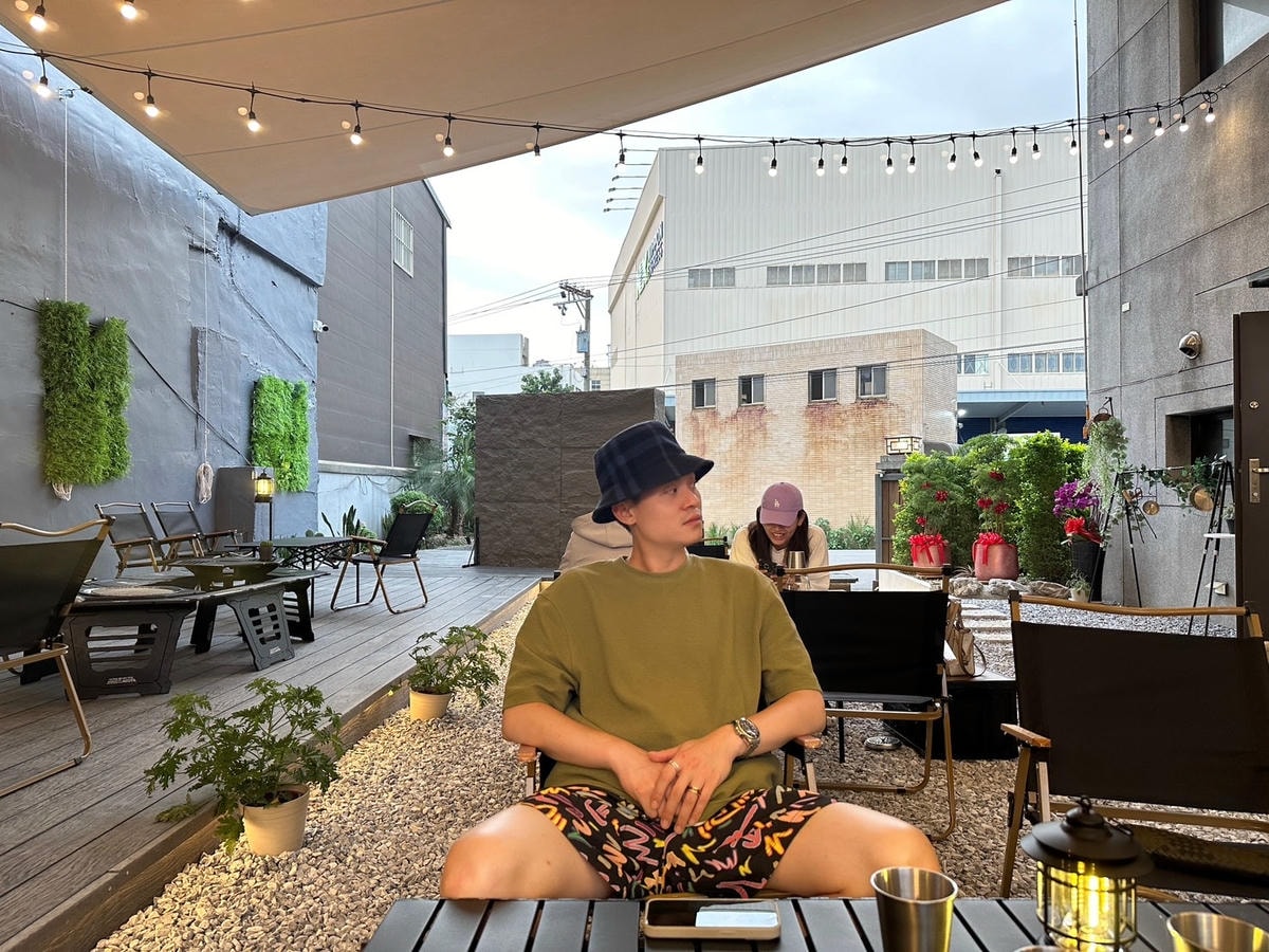 桃園蘆竹餐酒館《民權拾酒》寵物友善戶外露營最 Chill 風 桃園蘆竹餐酒館《民權拾酒》寵物友善戶外露營最 Chill 風