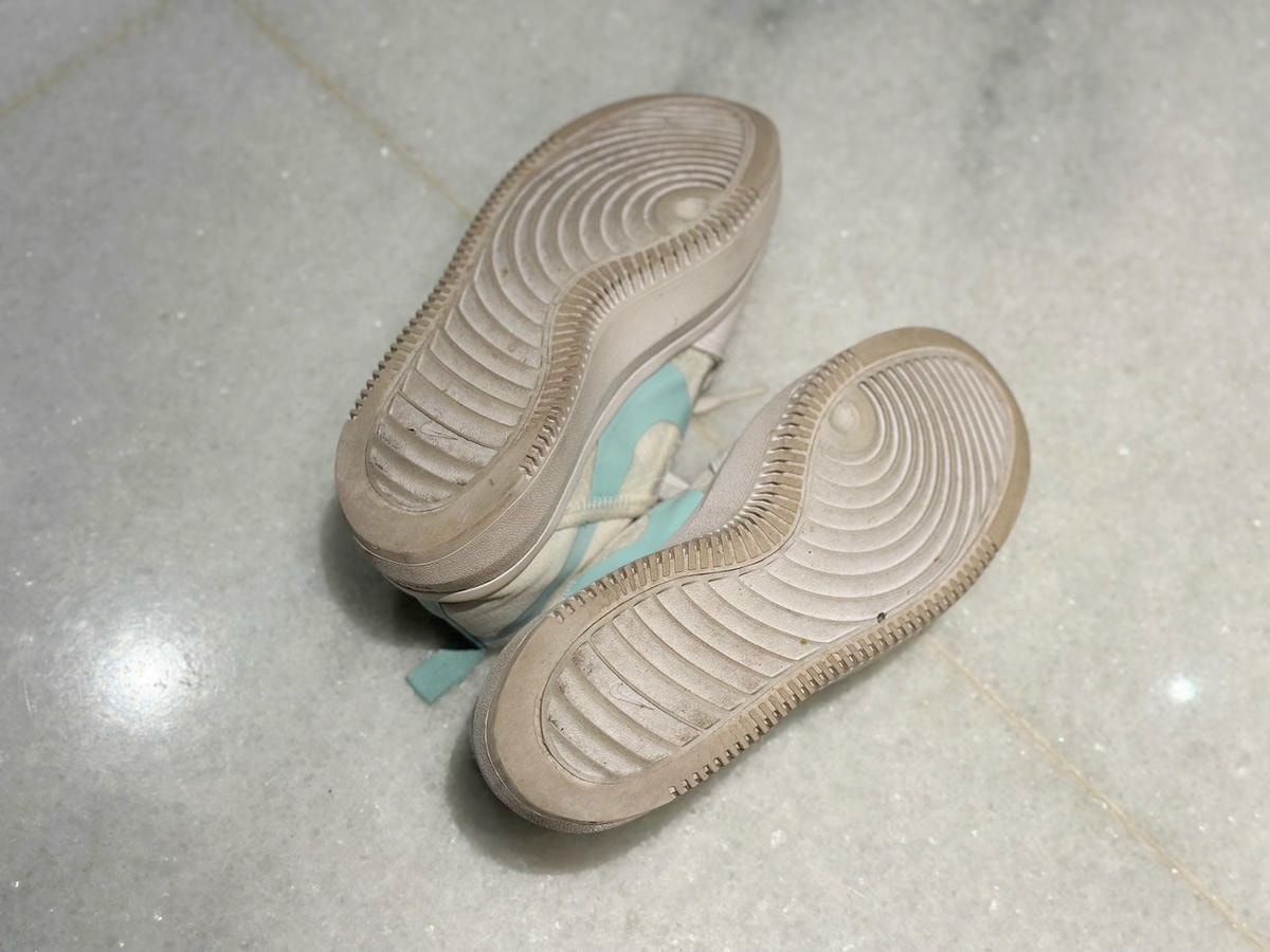 板橋24hr洗鞋服務《 I Sneaker 樂洗鞋智能洗鞋櫃