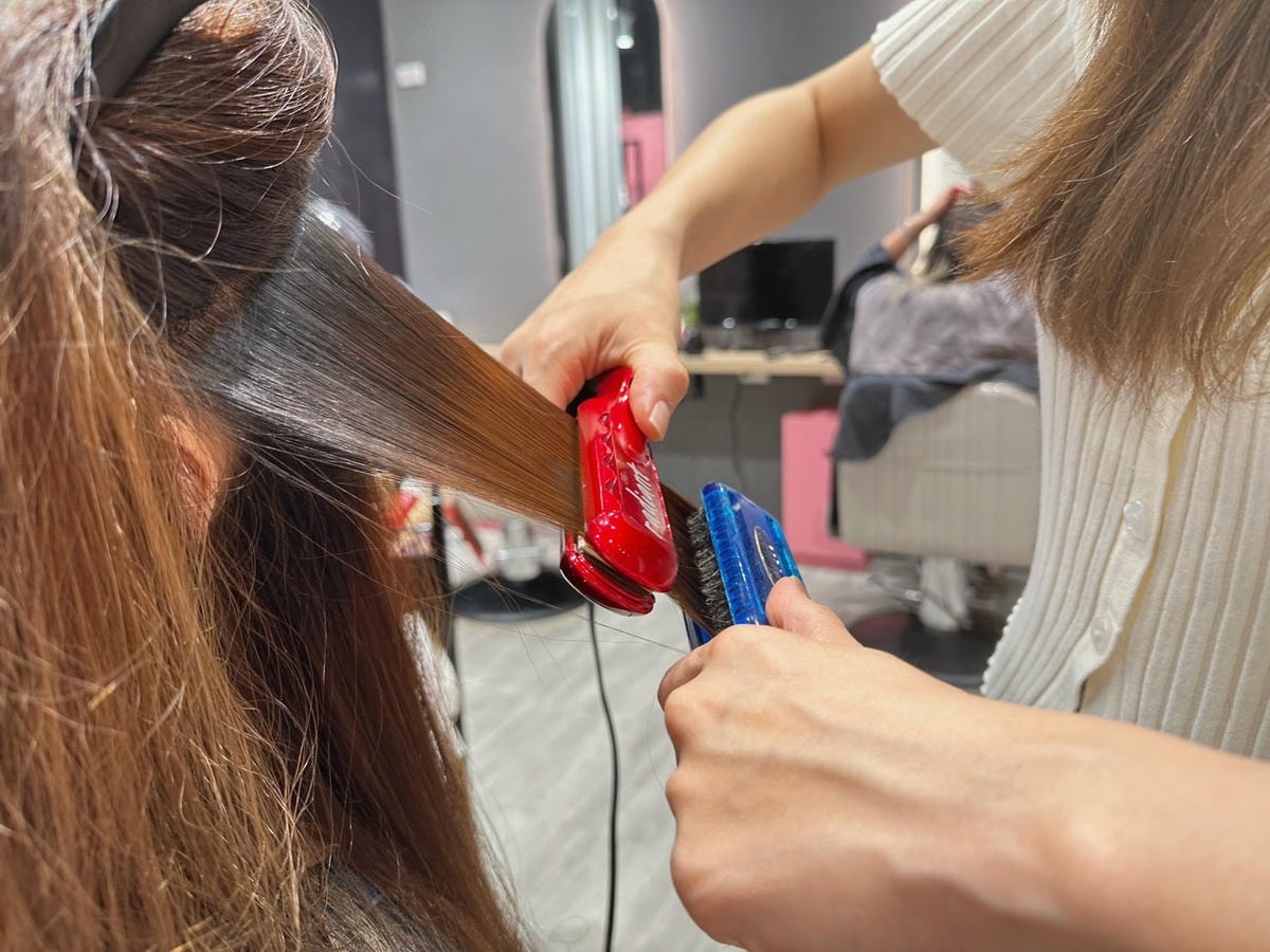 台北南港燙髮推薦《Meta hair salon 后》染燙受 台北南港燙髮推薦《Meta hair salon 后》染燙受