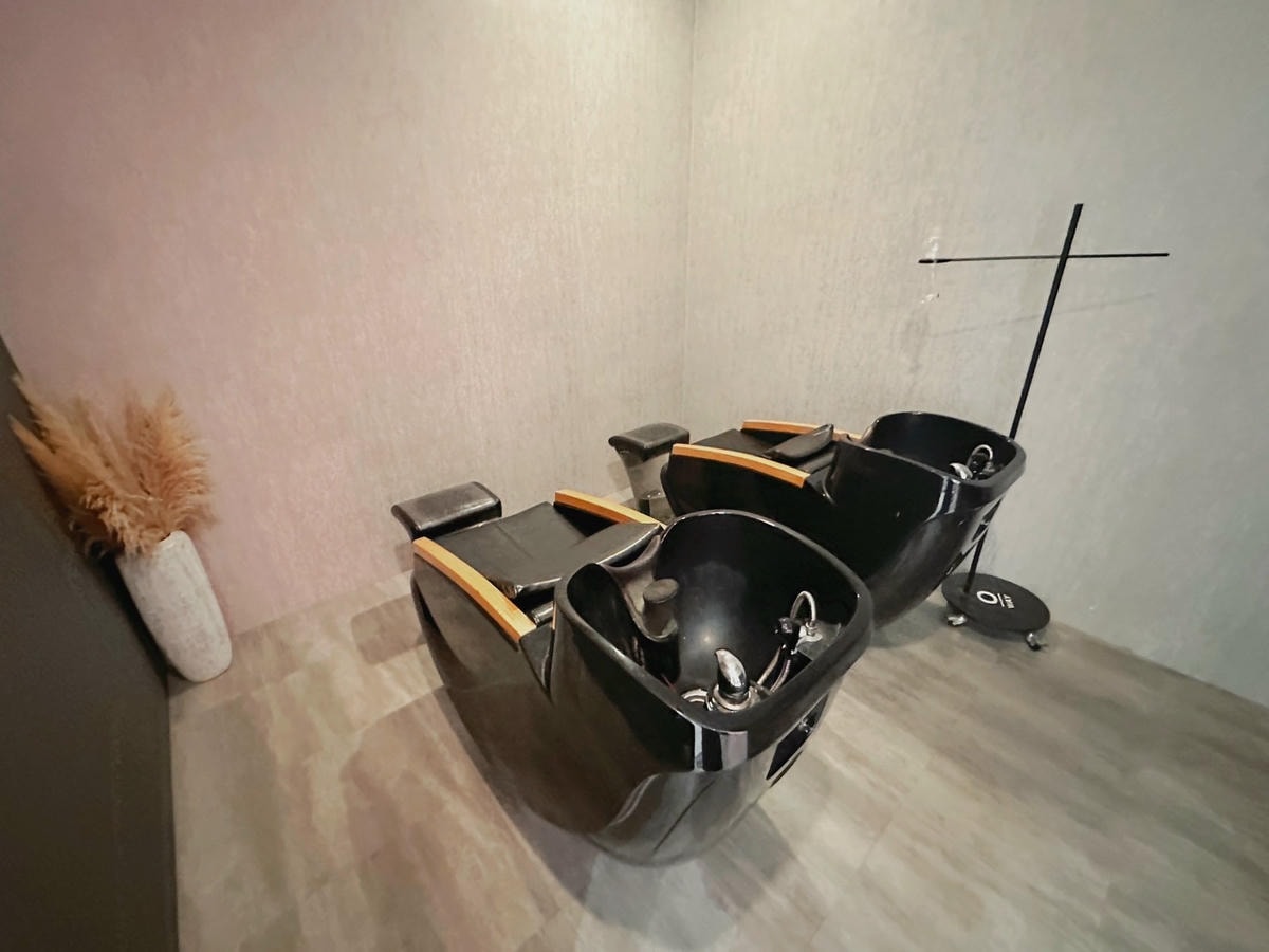 台北南港燙髮推薦《Meta hair salon 后》染燙受 台北南港燙髮推薦《Meta hair salon 后》染燙受