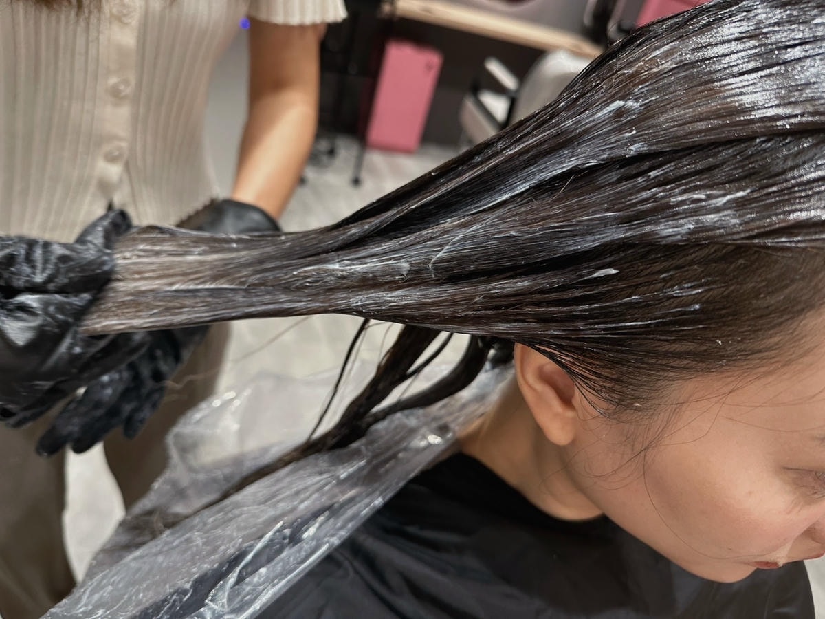 台北南港燙髮推薦《Meta hair salon 后》染燙受 台北南港燙髮推薦《Meta hair salon 后》染燙受