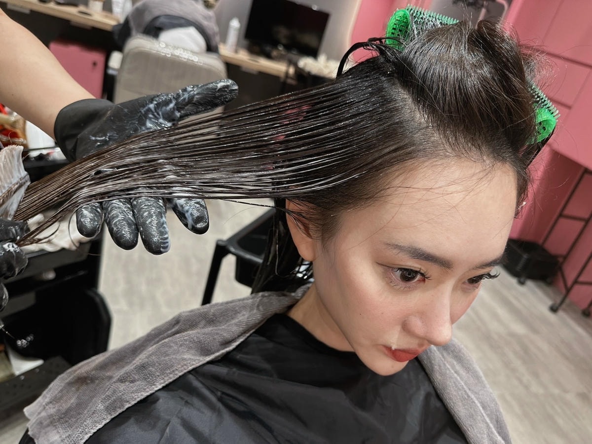 台北南港燙髮推薦《Meta hair salon 后》染燙受 台北南港燙髮推薦《Meta hair salon 后》染燙受