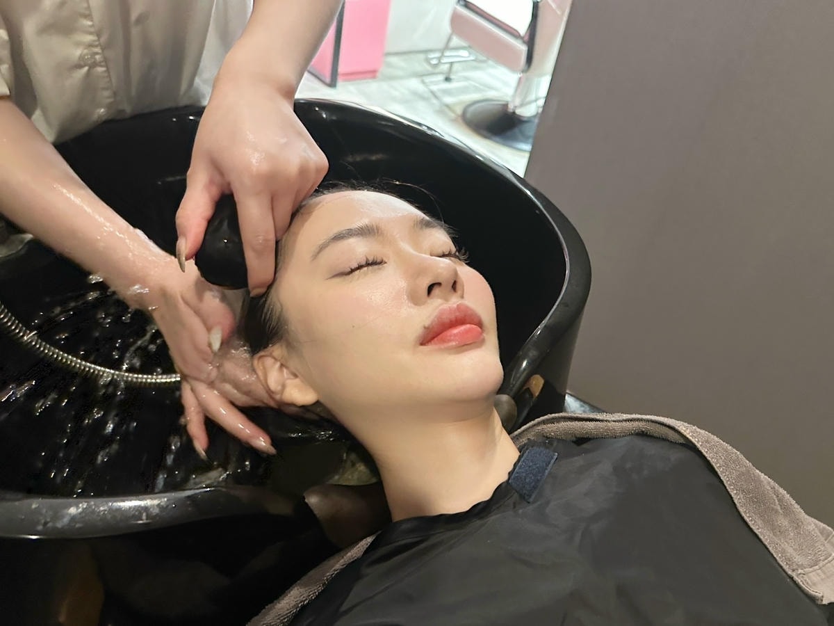 台北南港燙髮推薦《Meta hair salon 后》染燙受 台北南港燙髮推薦《Meta hair salon 后》染燙受