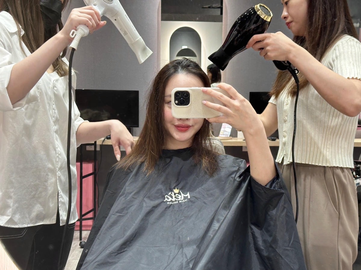 台北南港燙髮推薦《Meta hair salon 后》染燙受 台北南港燙髮推薦《Meta hair salon 后》染燙受