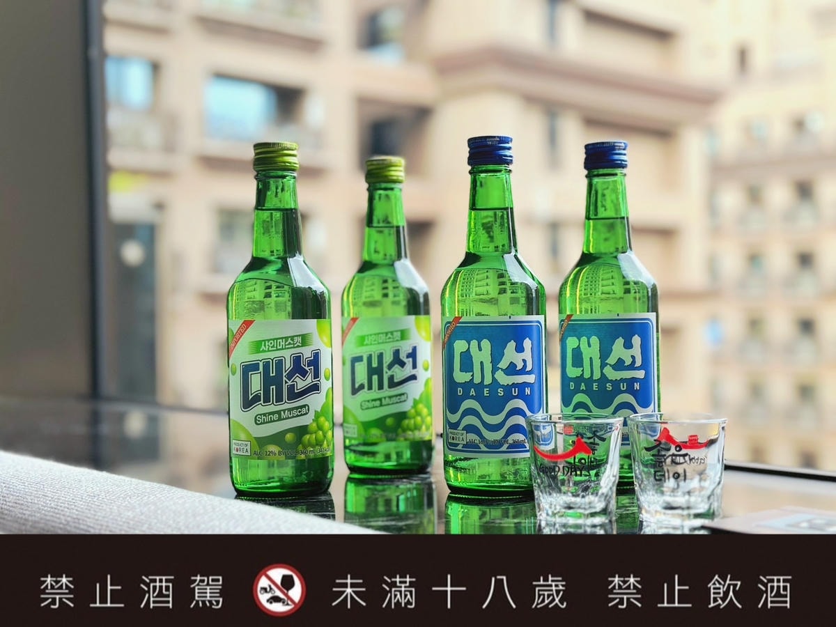 女生聚會佐餐必備!推薦韓國釜山「大鮮燒酒」대선소주,連續七年 女生聚會佐餐必備!推薦韓國釜山「大鮮燒酒」대선소주,連續七年