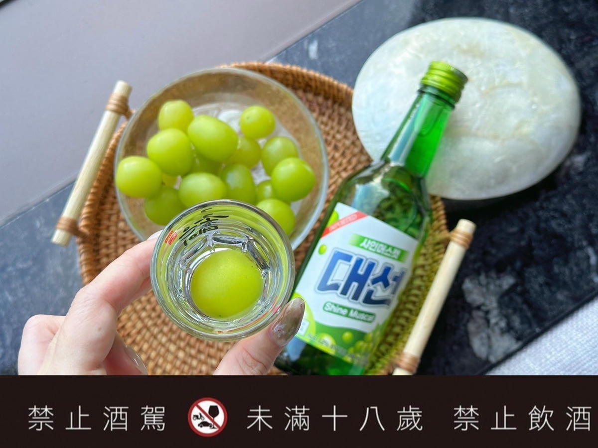 女生聚會佐餐必備!推薦韓國釜山「大鮮燒酒」대선소주,連續七年 女生聚會佐餐必備!推薦韓國釜山「大鮮燒酒」대선소주,連續七年
