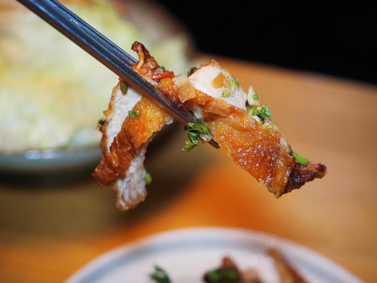 中和美食推薦《泰食館 Luv2eat THAI》新北正宗泰式 中和美食推薦《泰食館 Luv2eat THAI》新北正宗泰式