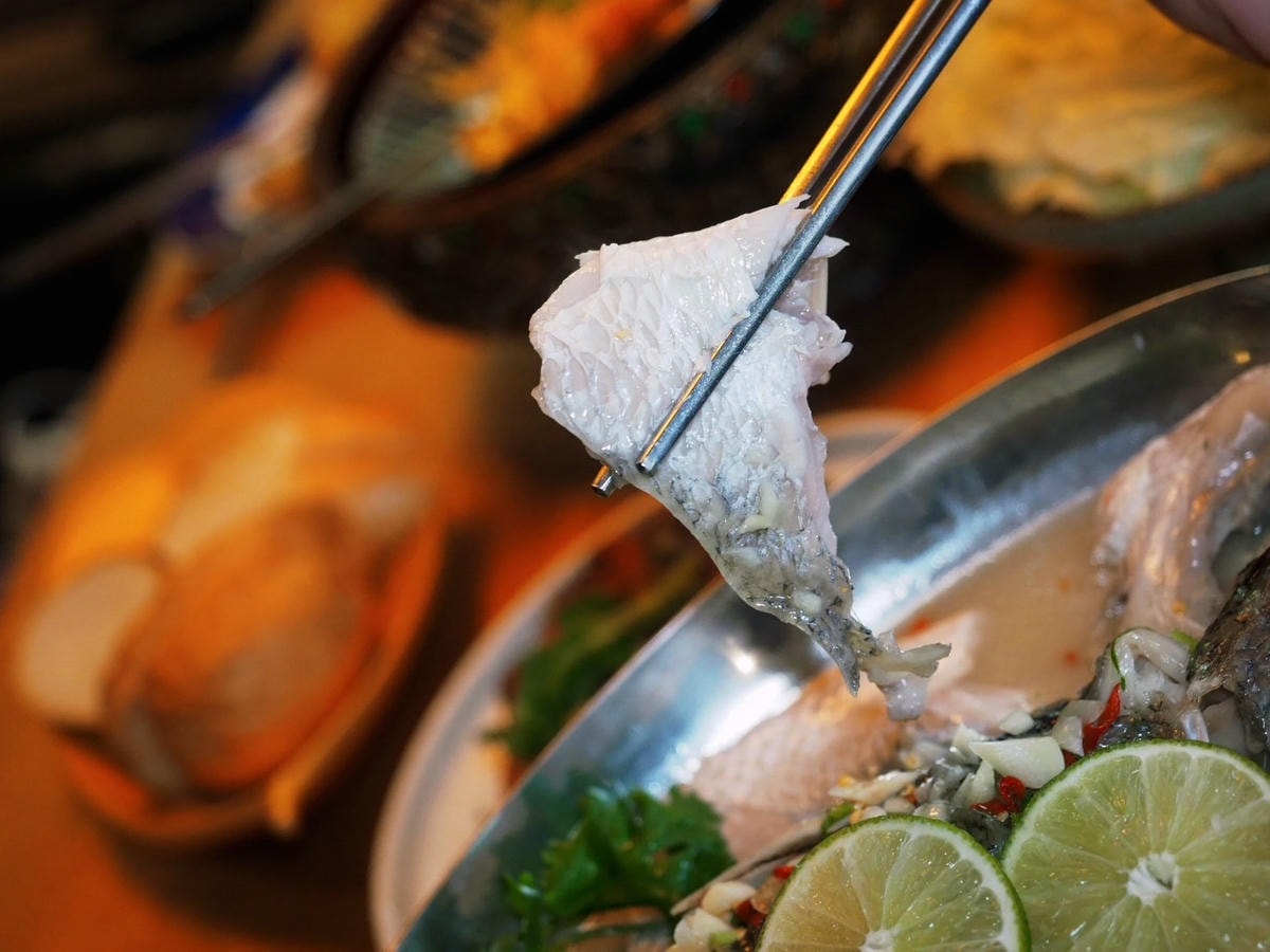 中和美食推薦《泰食館 Luv2eat THAI》新北正宗泰式 中和美食推薦《泰食館 Luv2eat THAI》新北正宗泰式