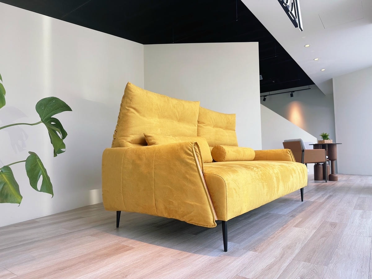台中客製化沙發推薦《EH CASA享宅家居》質感系沙發體驗館