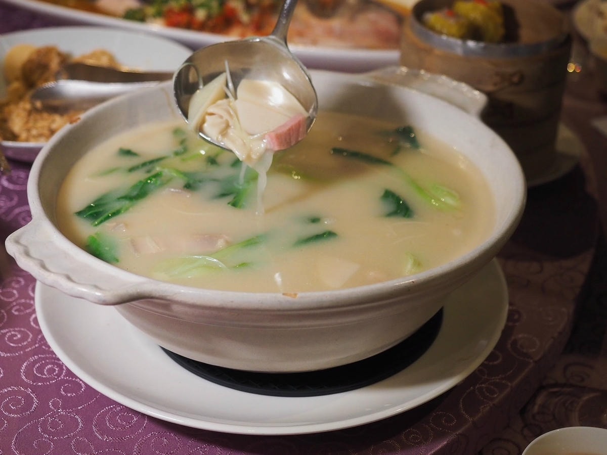 台北凱達家宴中餐廳必點「絕代雙椒魚頭」榮獲十大名菜金獎!鮮豔 台北凱達家宴中餐廳必點「絕代雙椒魚頭」榮獲十大名菜金獎!鮮豔