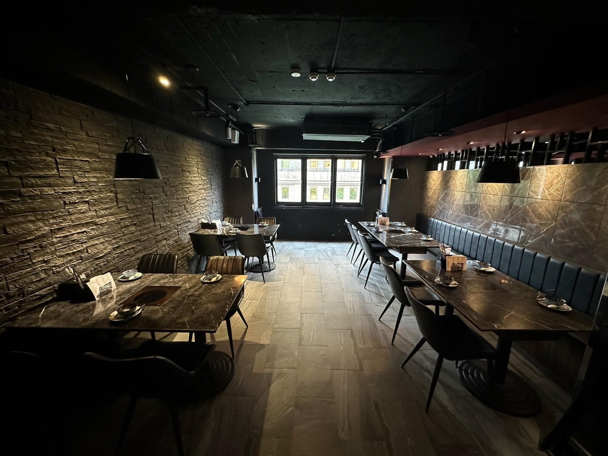 松江南京麻辣火鍋《石‧撈麻辣鴛鴦鍋》吃到飽!招牌經典酒家菜「 松江南京麻辣火鍋《石‧撈麻辣鴛鴦鍋》吃到飽!招牌經典酒家菜「
