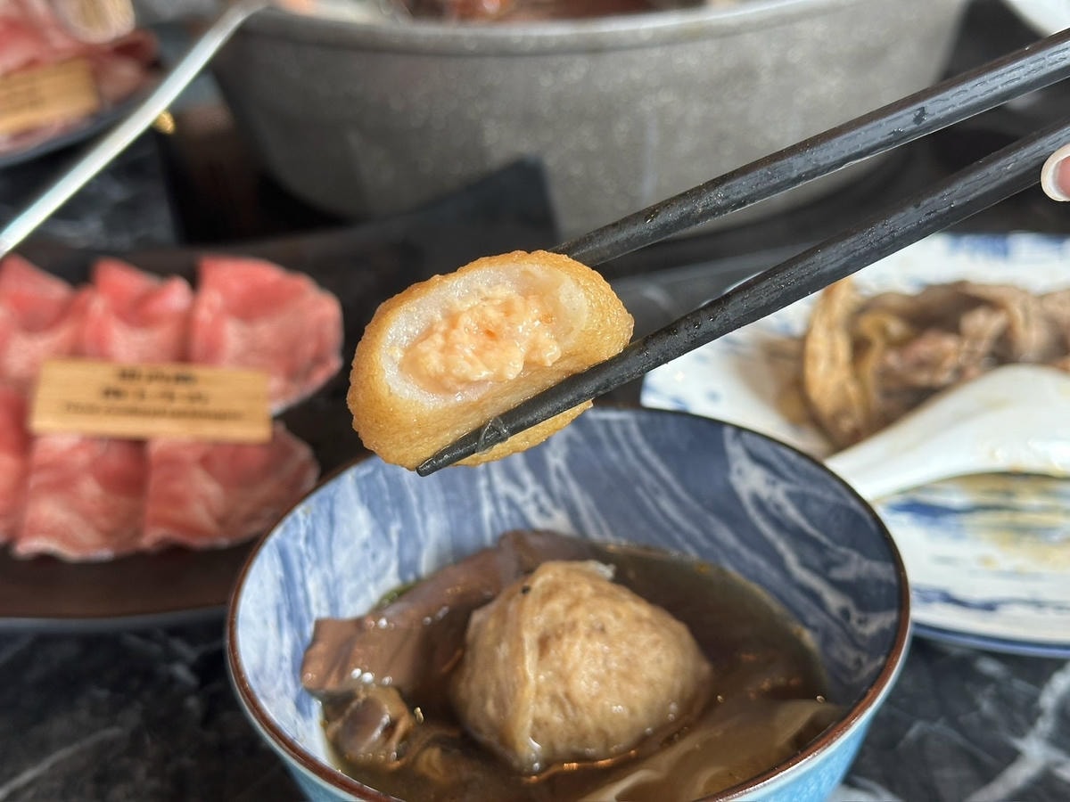 松江南京麻辣火鍋《石‧撈麻辣鴛鴦鍋》吃到飽!招牌經典酒家菜「 松江南京麻辣火鍋《石‧撈麻辣鴛鴦鍋》吃到飽!招牌經典酒家菜「