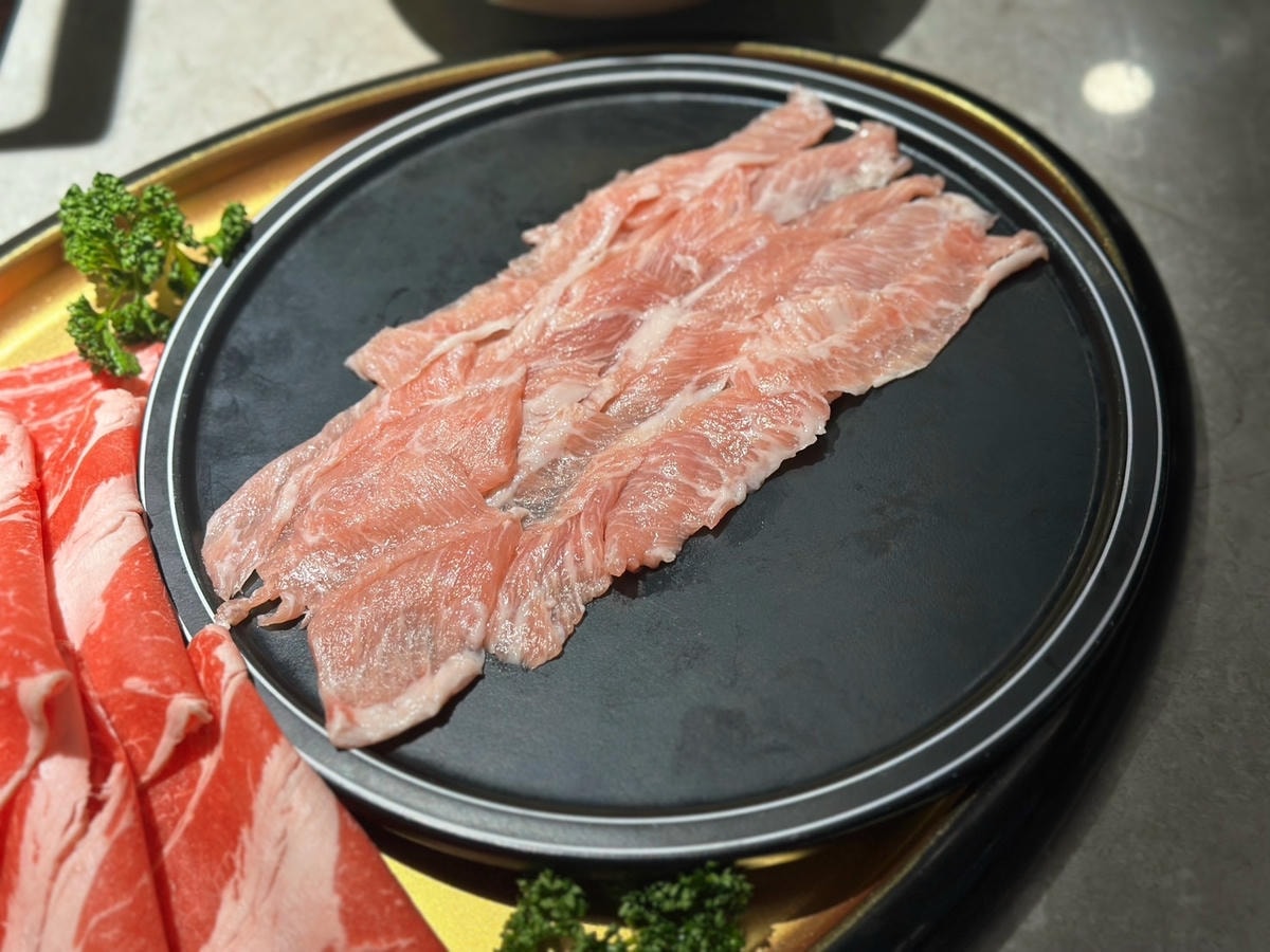 營業至凌晨!築間麻辣火鍋(台北西門町店)推薦巴蜀經典套餐!老 營業至凌晨!築間麻辣火鍋(台北西門町店)推薦巴蜀經典套餐!老