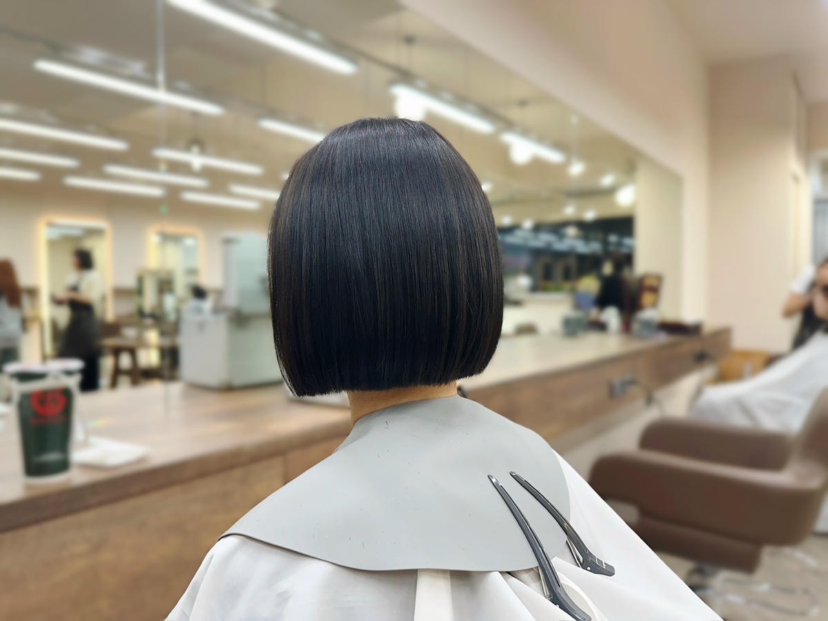 中山區一刀切短髮設計師推薦蘊 YUN SALON 中山店 中山區一刀切短髮設計師推薦蘊 YUN SALON 中山店