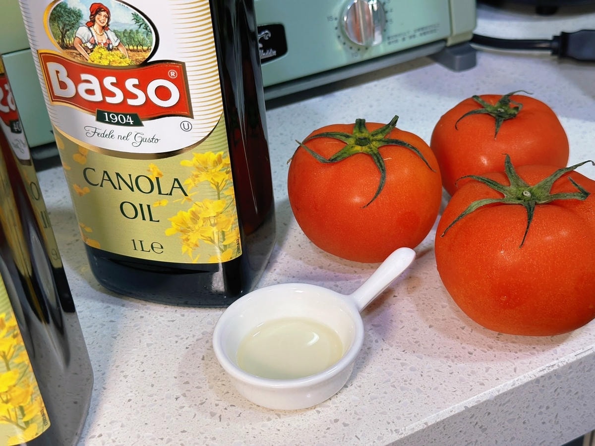 BASSO 巴碩義大利黃金芥花油開箱,適合日常烹飪耐高溫的芥 BASSO 巴碩義大利黃金芥花油開箱,適合日常烹飪耐高溫的芥
