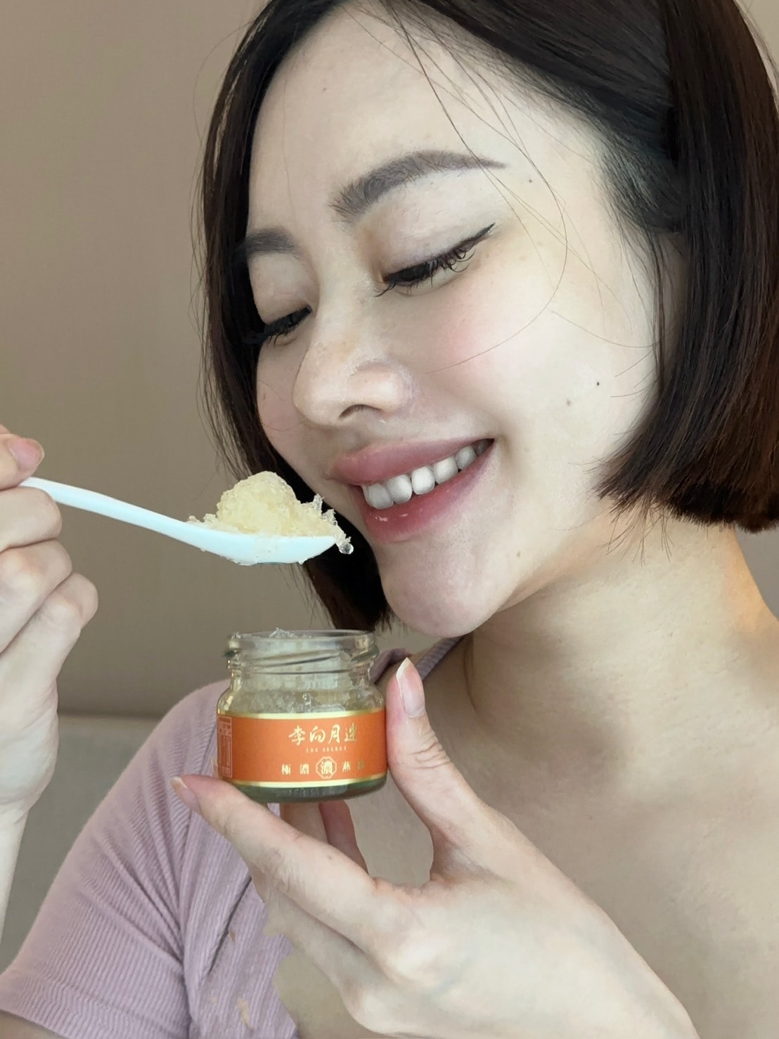 真正的燕窩「李向月連」無糖極濃燕窩,小瓶裝沒有腥味!30天深