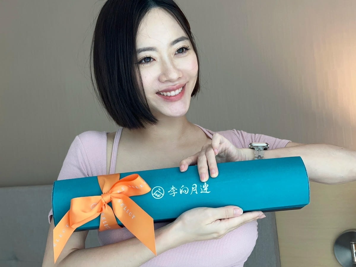 真正的燕窩「李向月連」無糖極濃燕窩,小瓶裝沒有腥味!30天深