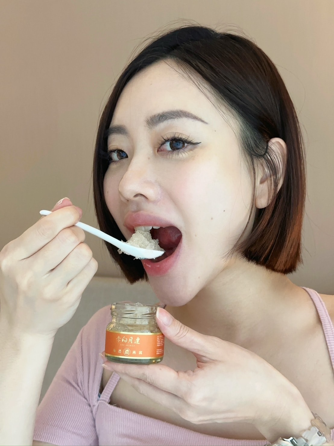 真正的燕窩「李向月連」無糖極濃燕窩,小瓶裝沒有腥味!30天深