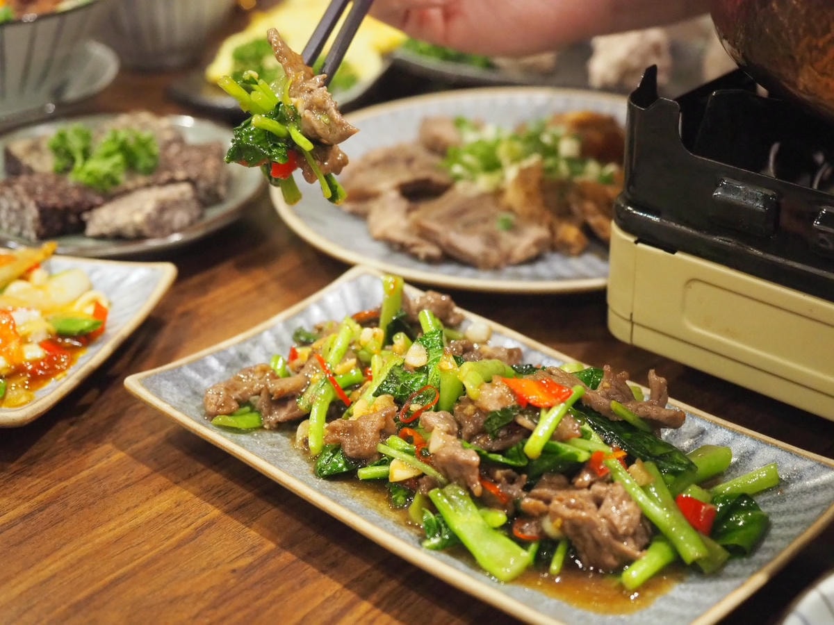民生社區美食推薦潮牛殿溫體牛創意鍋物評價高分!台北溫體牛肉 民生社區美食推薦潮牛殿溫體牛創意鍋物評價高分!台北溫體牛肉